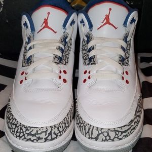 Jordan True Blue retro 3s